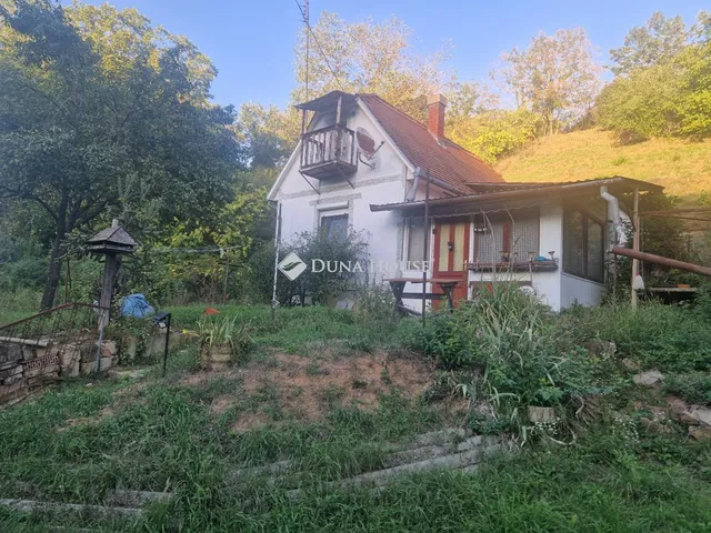 Eladó telek Pellérd, Zártkert 1240 nm
