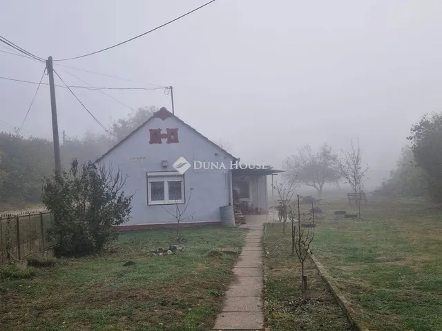 Eladó ház Csányoszró, Szabadság utca 62 nm