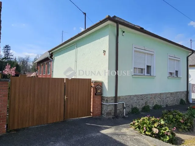 Eladó ház Sorokpolány 126 nm