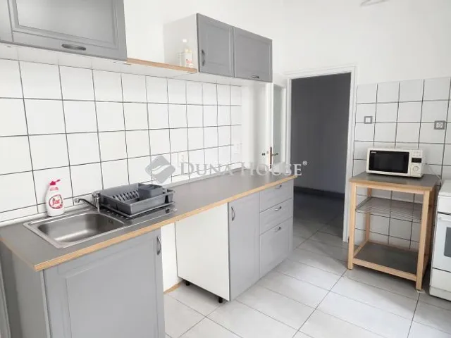 Eladó lakás Szombathely, Király utca 54 nm
