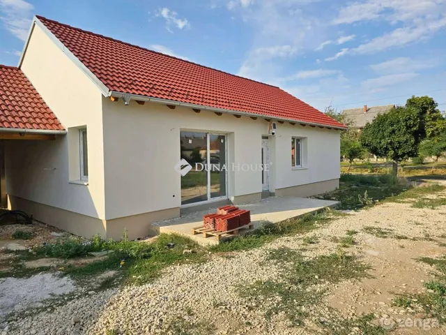Eladó új építésű lakópark Söpte 80 nm