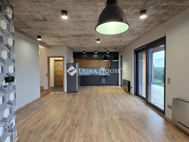 Kiadó lakás Szombathely 105 nm