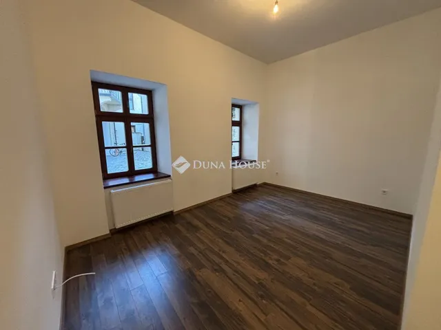 Eladó lakás Sopron 44 nm