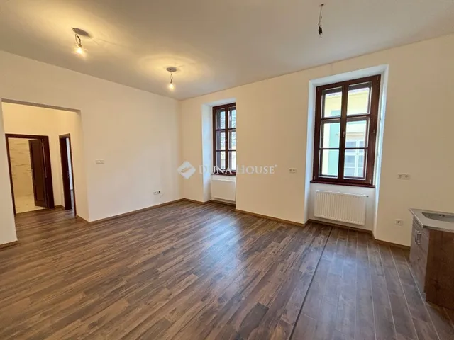 Eladó lakás Sopron 52 nm