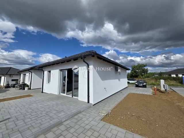 Kiadó ház Szombathely, Torma utca 55 nm