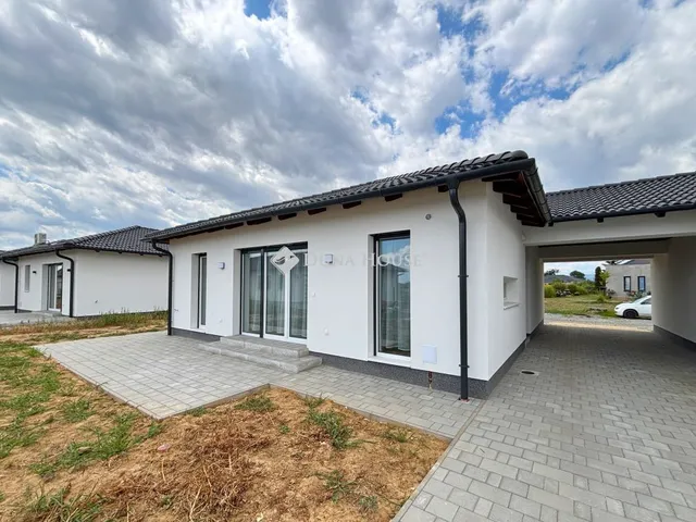 Kiadó ház Szombathely 72 nm