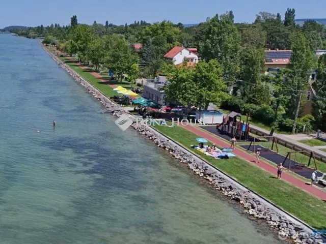 Eladó nyaraló Fonyód 117 nm