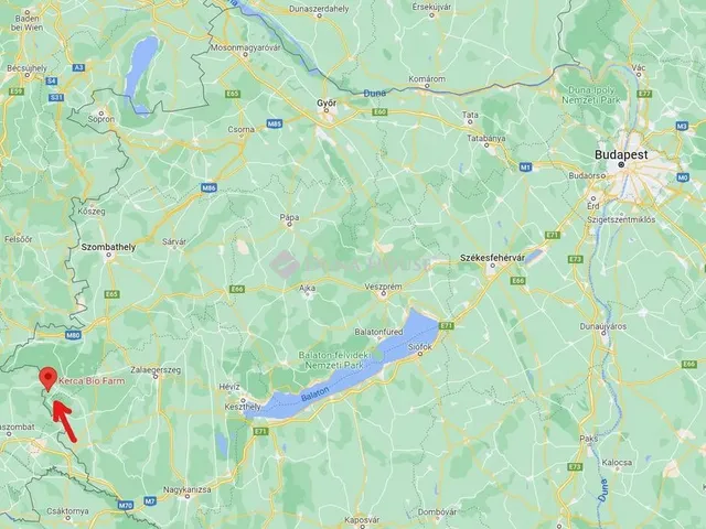 Eladó telek Kercaszomor, Fő út 4392 nm