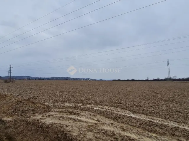 Eladó telek Zalaegerszeg 25813 nm