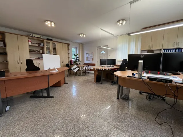 Eladó kereskedelmi és ipari ingatlan Szentgotthárd 128 nm