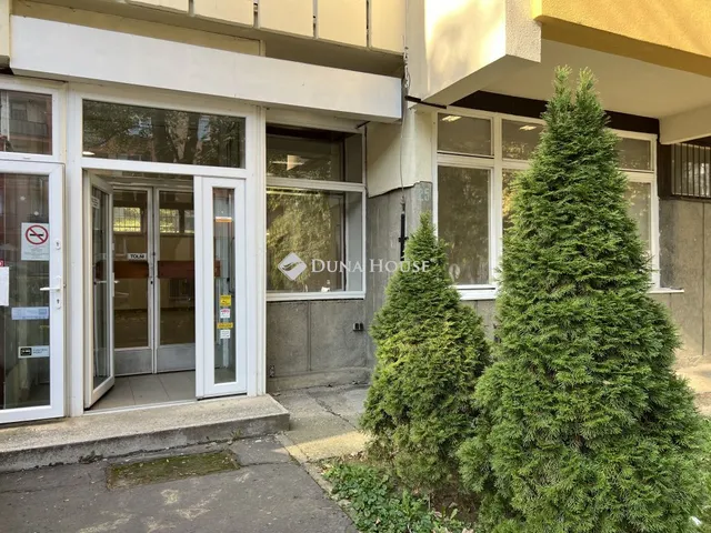 Kiadó kereskedelmi és ipari ingatlan Zalaegerszeg 100 nm