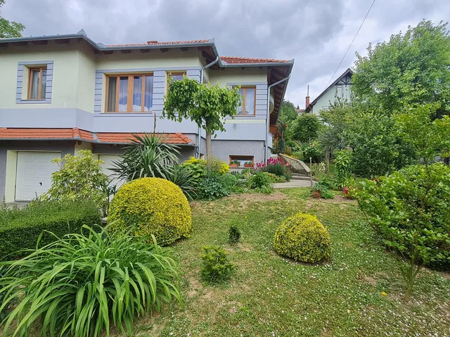 Eladó ház Zalaegerszeg 217 nm
