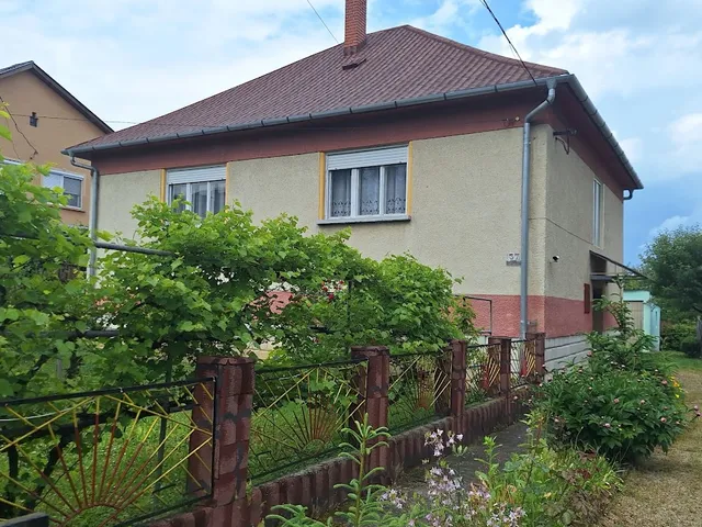 Eladó ház Szentgotthárd 184 nm