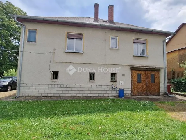Eladó ház Szentgotthárd, Rózsa Ferenc utca 184 nm