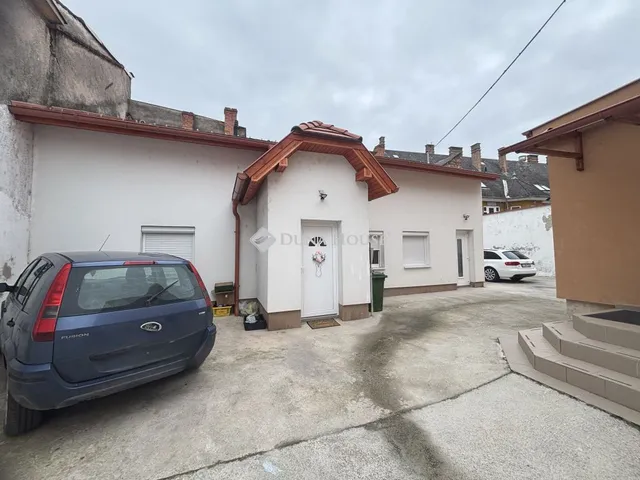 Eladó ház Zalaegerszeg 337 nm