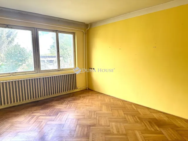 Eladó lakás Nagyrada, Kossuth utca 80 nm