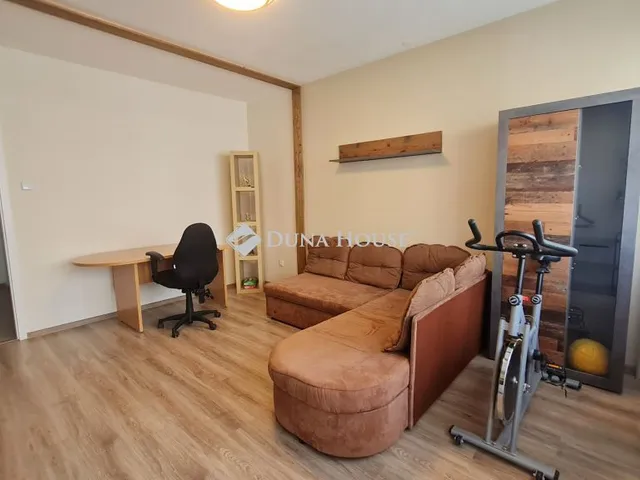 Eladó lakás Zalaegerszeg, Tüttőssy Ferenc utca 52 nm