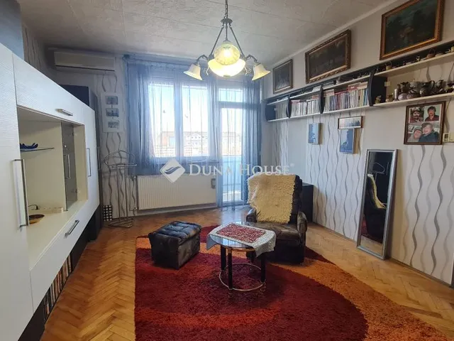 Eladó lakás Zalaegerszeg, Kovács Károly tér 52 nm