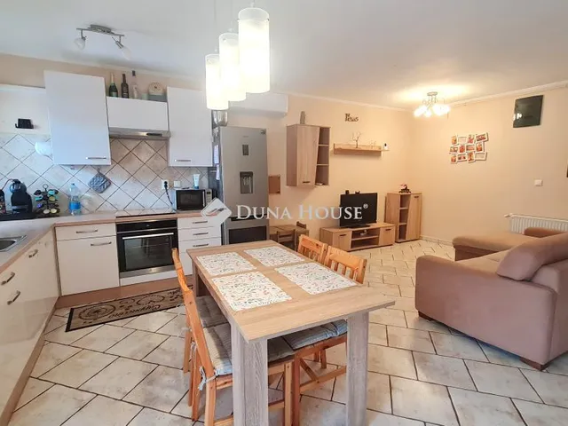 Eladó lakás Zalaegerszeg 81 nm