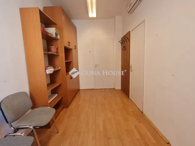 Kiadó kereskedelmi és ipari ingatlan Zalaegerszeg, Alsóerdei út 10 nm