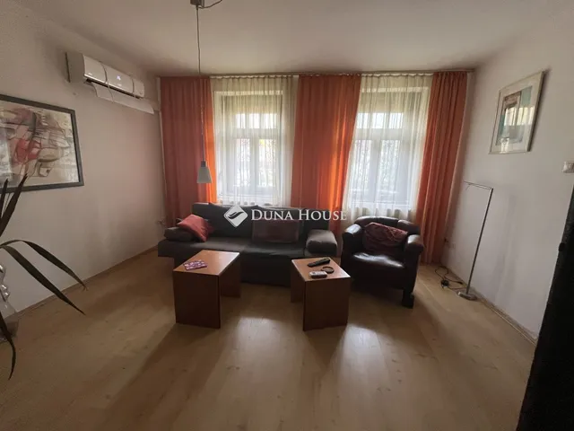 Eladó ház Csipkerek 78 nm