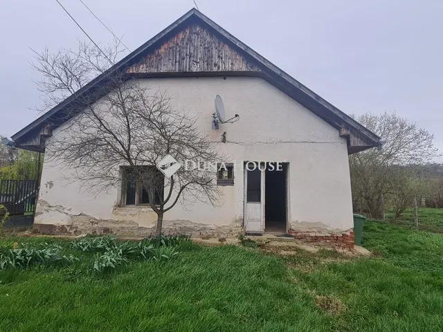 Eladó ház Nemesapáti, Fő utca 66 nm