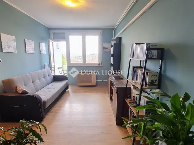 Kiadó lakás Zalaegerszeg, Átalszegett utca 56 nm
