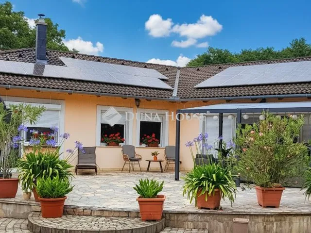 Eladó ház Zalaegerszeg 273 nm