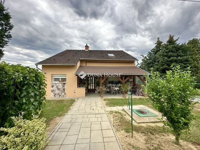 Eladó ház Nagylengyel 270 nm