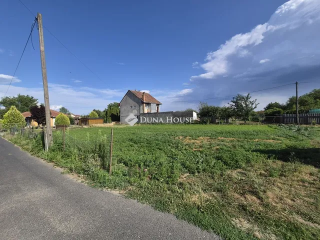 Eladó telek Zalaegerszeg, Hajnóczy József utca 845 nm