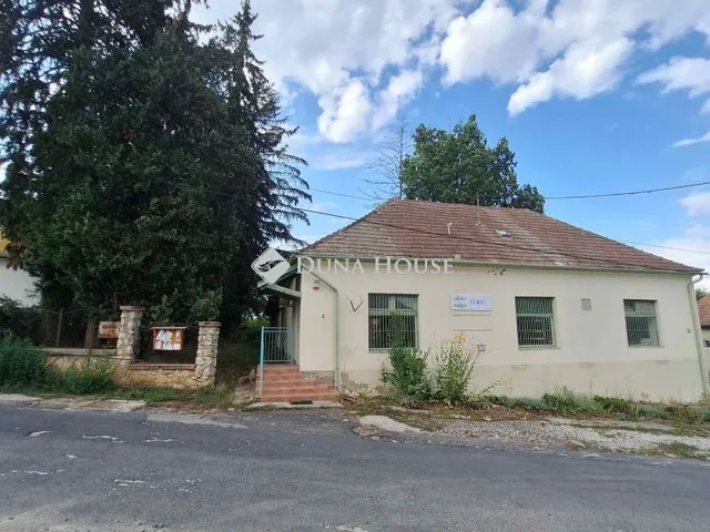 Eladó ház Andrásfa, Petőfi Sándor utca 145 nm