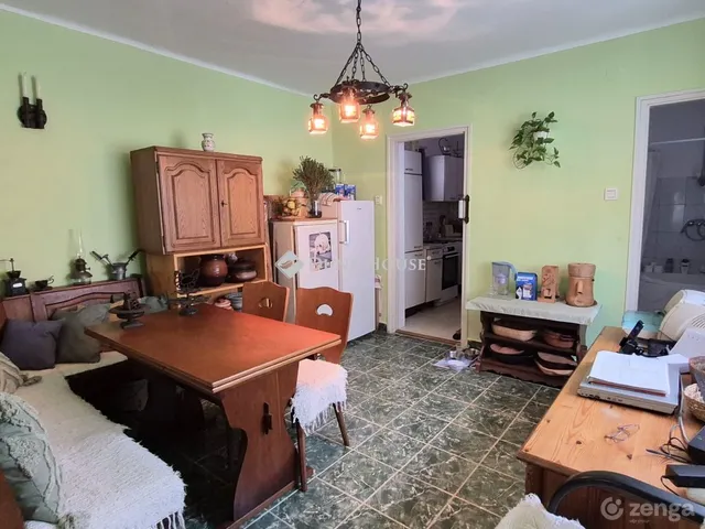 Eladó ház Hahót, Deák Ferenc utca 54 nm