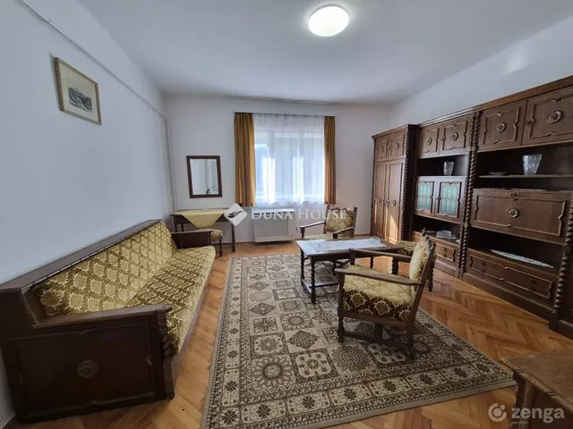 Eladó ház Zalaegerszeg, Balassi Bálint utca 173 nm