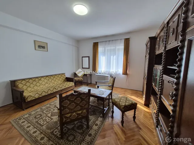 Eladó ház Zalaegerszeg, Balassi Bálint utca 173 nm