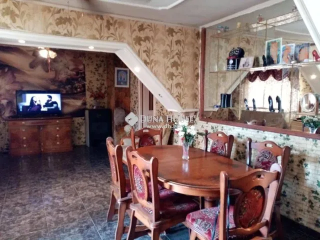 Eladó ház Rakamaz 110 nm