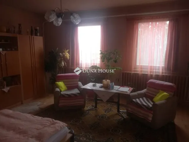 Eladó ház Nyírbátor 160 nm