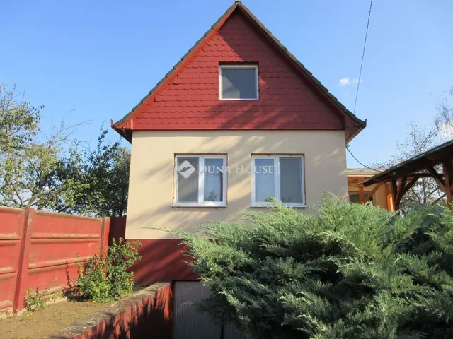 Eladó ház Nyíregyháza, Rozmaring utca 100 nm