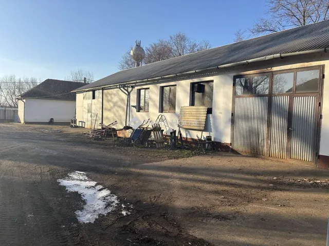 Eladó kereskedelmi és ipari ingatlan Tiszatelek, Kossuth utca 880 nm