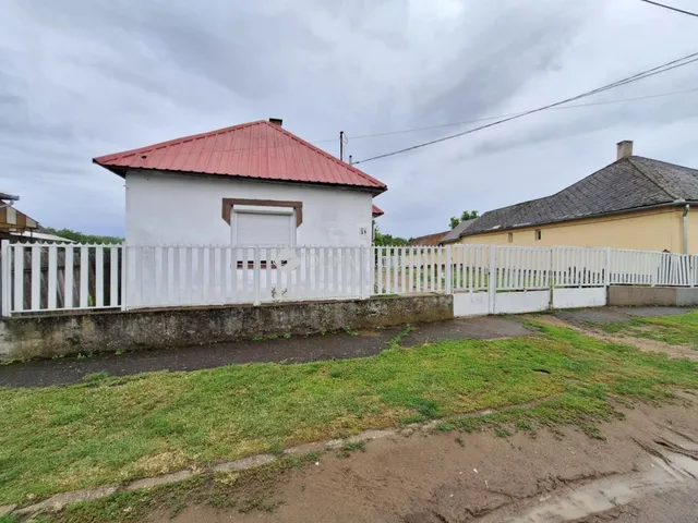 Eladó ház Kisvarsány, Rákóczi utca 73 nm