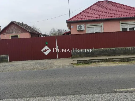 Eladó ház Anarcs, Damjanich utca 94 nm