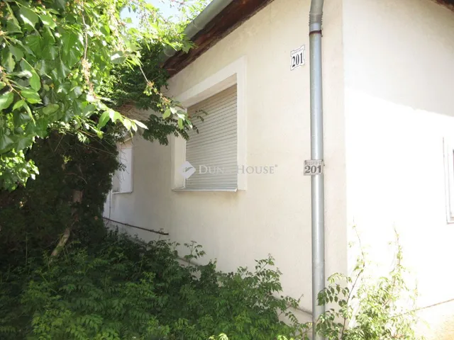 Eladó ház Döge 93 nm