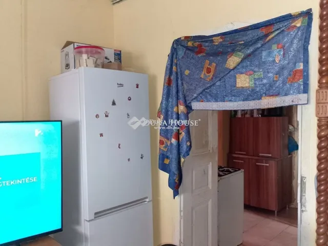 Eladó ház Rakamaz, Petőfi utca 72 nm
