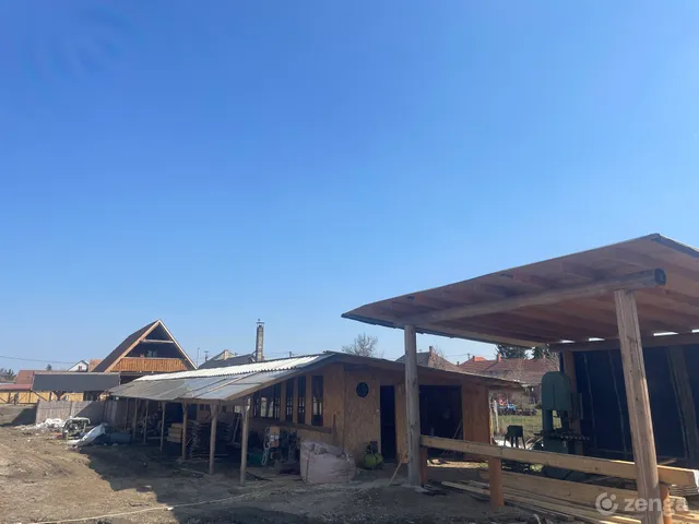 Eladó kereskedelmi és ipari ingatlan Vásárosnamény, Gergelyiugornya, Munkácsi út 112 500 nm