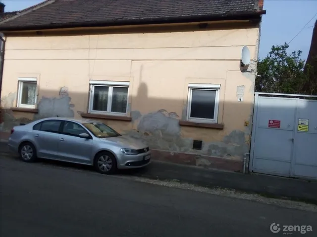 Eladó ház Miskolc, Vörösmarty-városrész 159 nm
