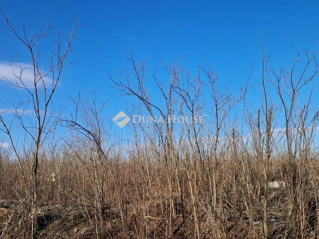 Eladó telek Tápióbicske 2147 nm