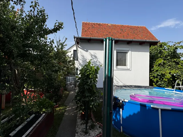 Eladó ház Tököl 170 nm