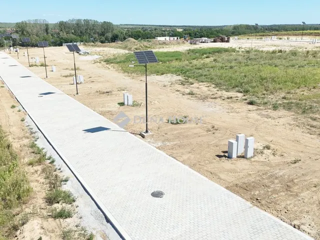 Eladó telek Isaszeg 805 nm