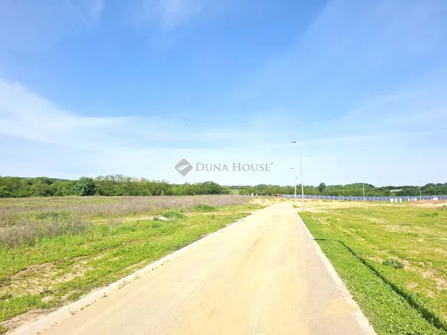 Eladó telek Gödöllő 1731 nm