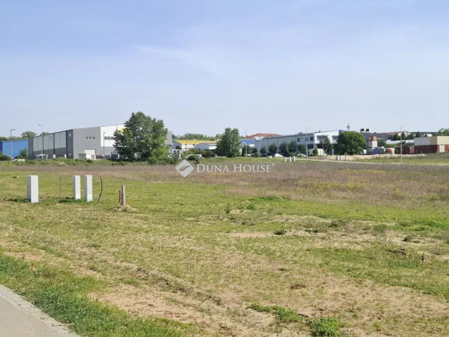 Eladó telek Gödöllő 1243 nm