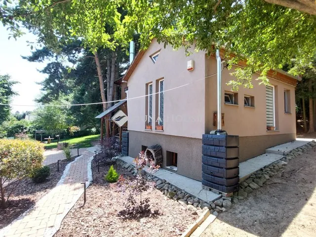 Eladó ház Szentendre, Zsálya utca 70 nm